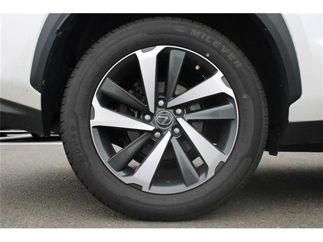 LEXUS NX300h AWD
