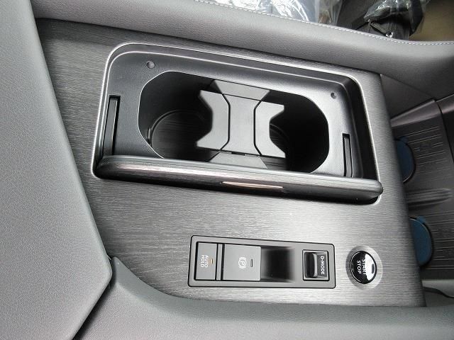 ELGRAND  4WD