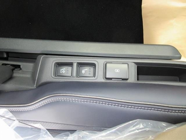 ELGRAND  4WD