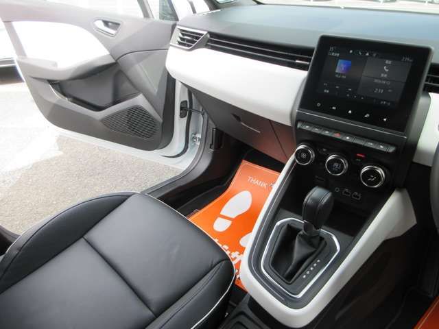 RENAULT LUTECIA