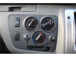 NV350 CARAVAN 4WD
