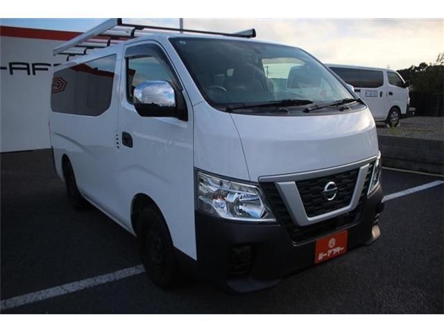 NV350 CARAVAN 4WD