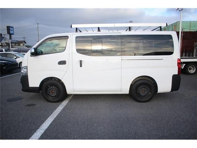NV350 CARAVAN 4WD
