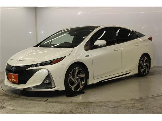 PRIUS PHV