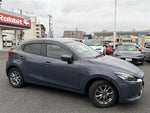 MAZDA2