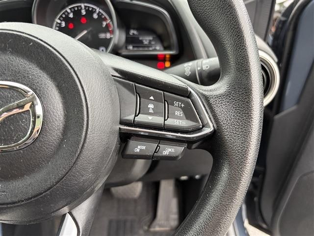 MAZDA2