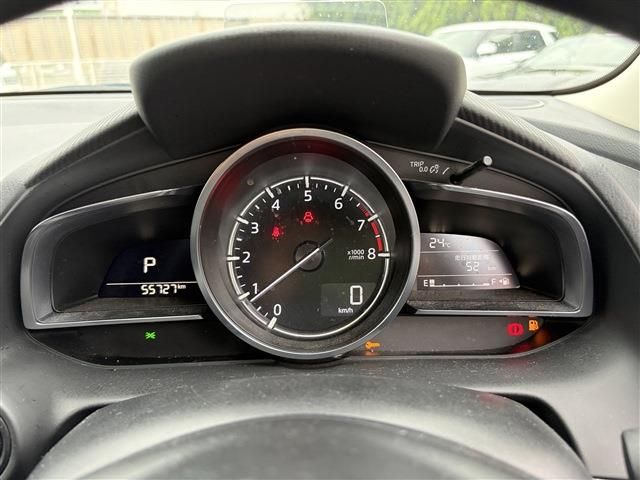 MAZDA2