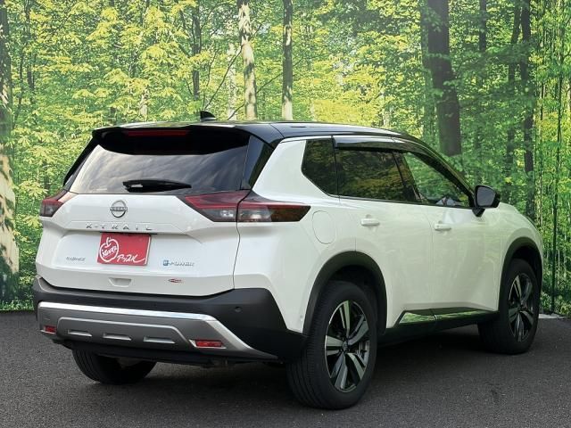 X-TRAIL HYBRID 4WD