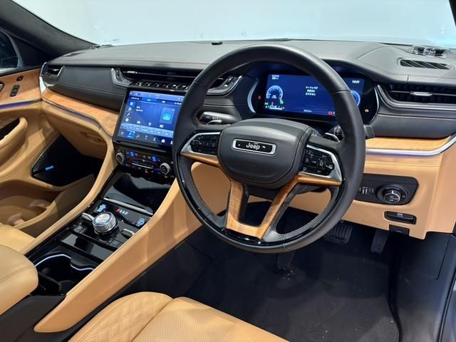 JEEP GRAND CHEROKEE L