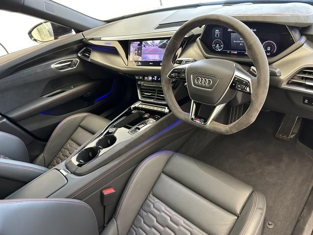 AUDI RS e-tron GT