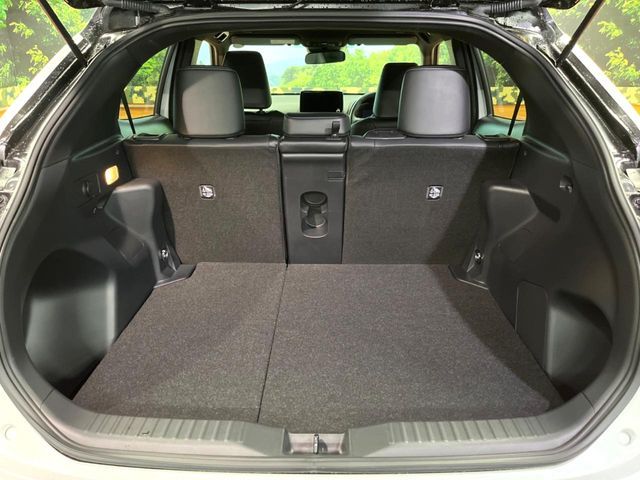 YARIS CROSS HYBRID