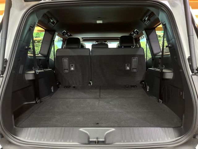 LANDCRUISER 250