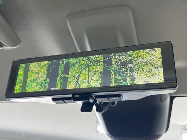 DELICA MINI