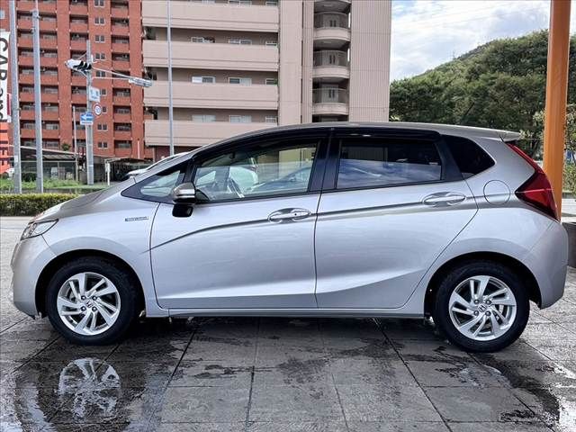 FIT HYBRID