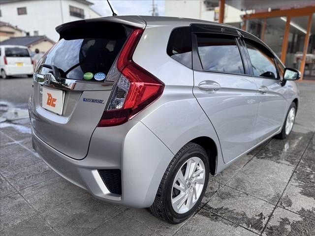 FIT HYBRID