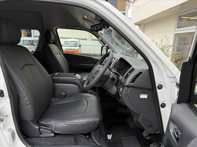 HIACE wagon