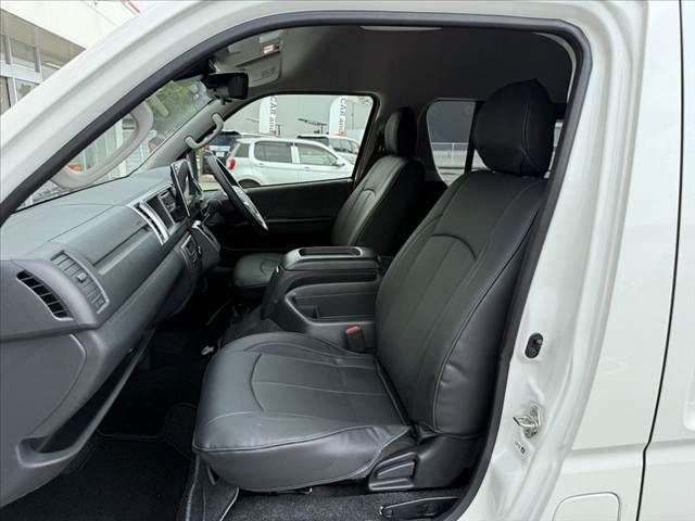 HIACE wagon
