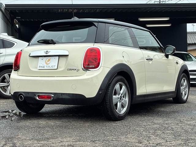 MINI COOPER D