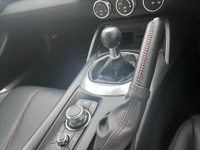ROADSTER
