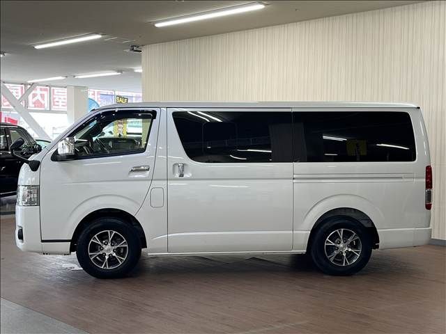 HIACE van 2WD