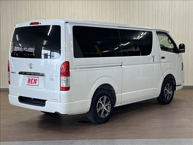 HIACE van 2WD