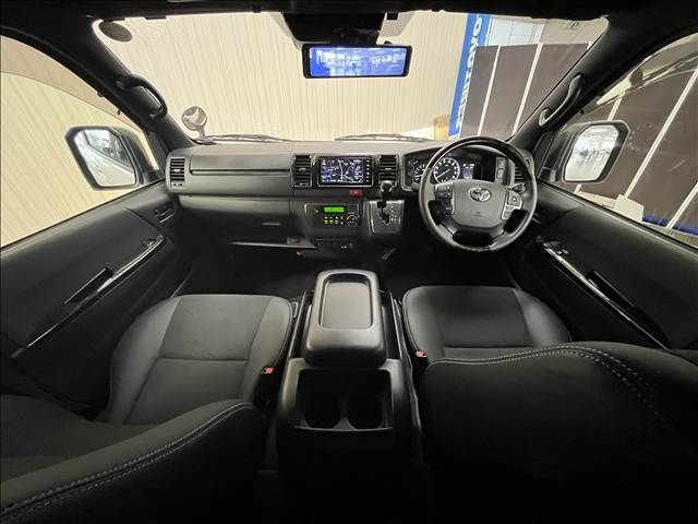 HIACE van 2WD