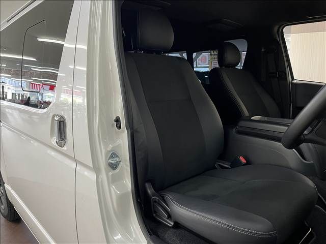 HIACE van 2WD