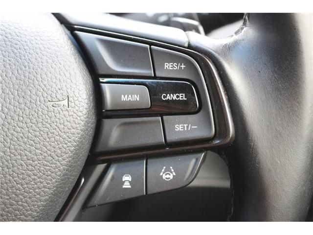 INSIGHT sedan