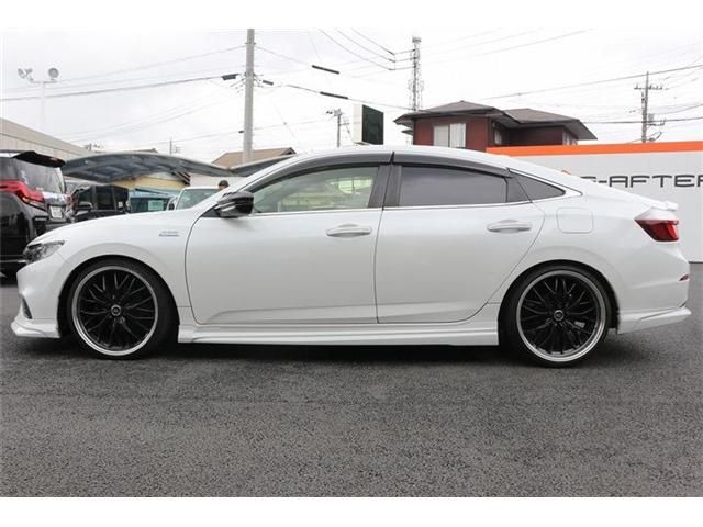 INSIGHT sedan