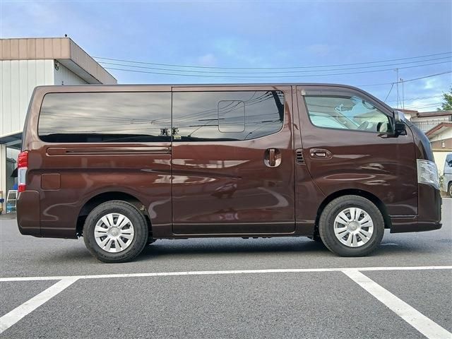 CARAVAN van 2WD
