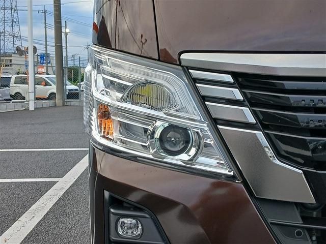 CARAVAN van 2WD