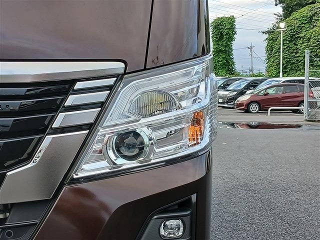 CARAVAN van 2WD