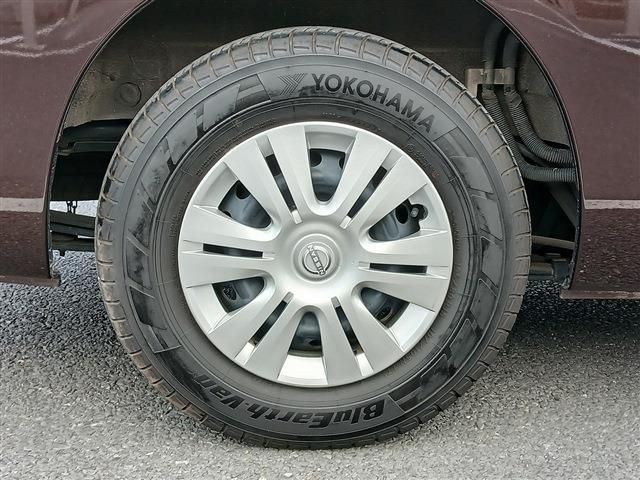 CARAVAN van 2WD