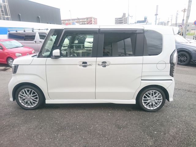 N BOX CUSTOM