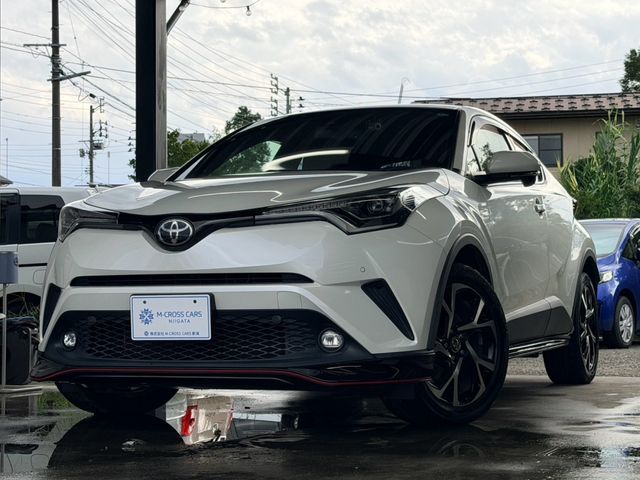 C-HR 4WD