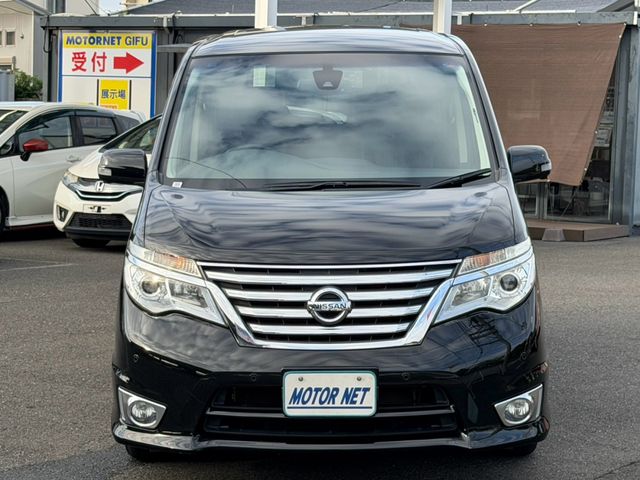 SERENA  S-HYBRID 4WD