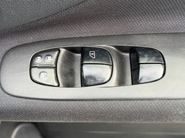SERENA  S-HYBRID 4WD
