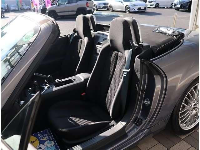 ROADSTER