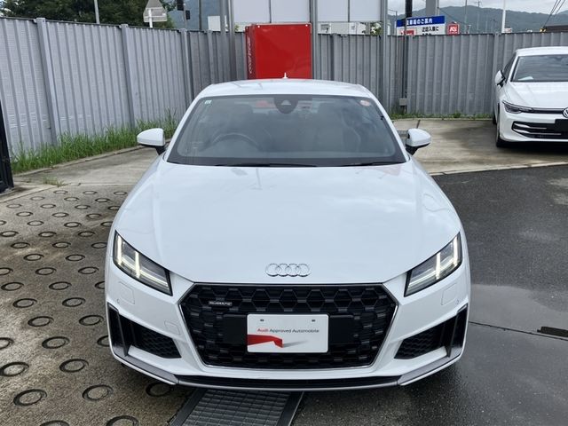 AUDI TT coupe