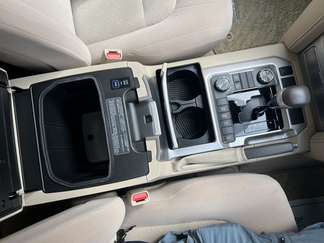 LANDCRUISER wagon