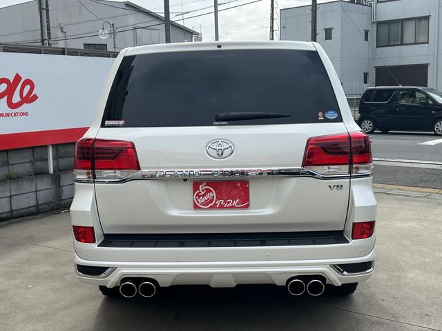 LANDCRUISER wagon