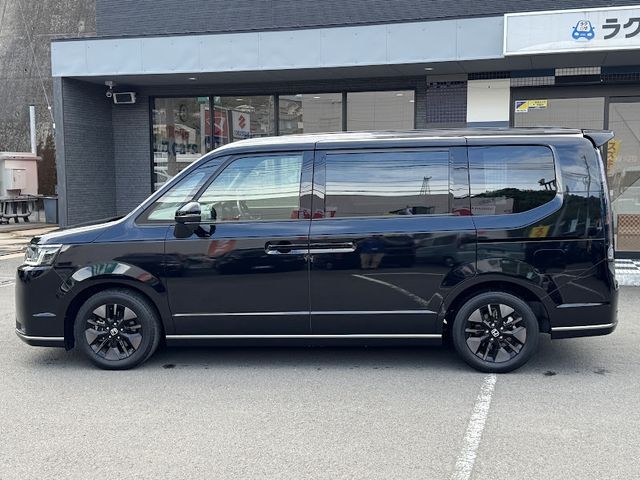 STEPWAGON e:HEV SPADA