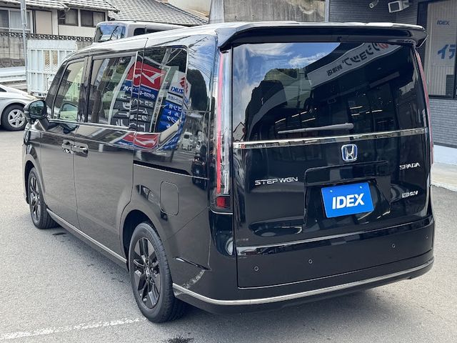 STEPWAGON e:HEV SPADA