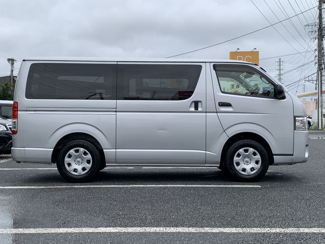 HIACE van 2WD