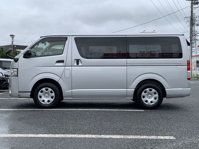 HIACE van 2WD
