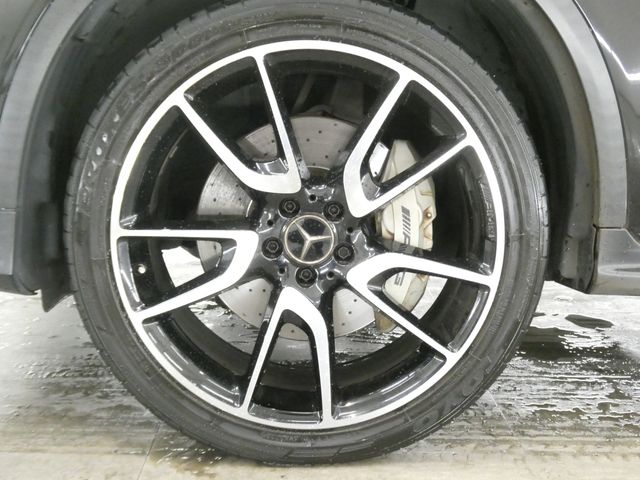 MERCEDES AMG GLCclass