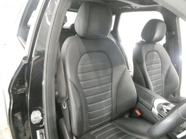 MERCEDES AMG GLCclass