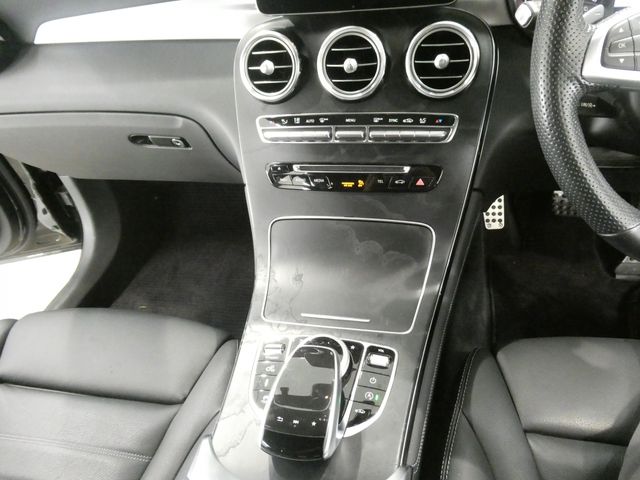 MERCEDES AMG GLCclass