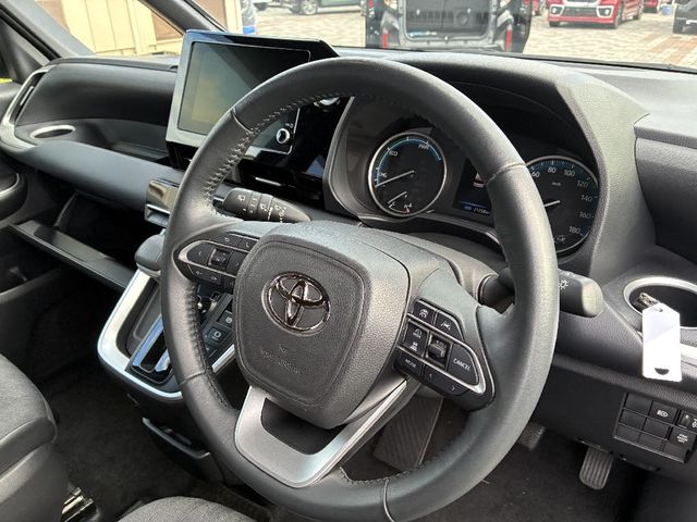 NOAH HYBRID