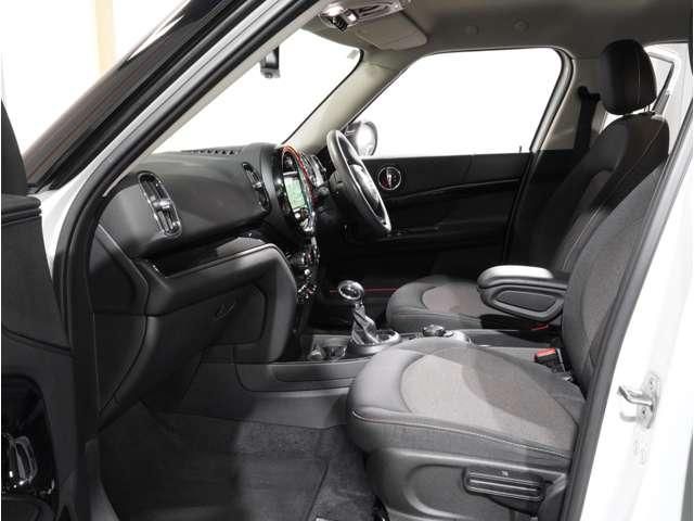 BMW MINI COOPER D CROSSOVER